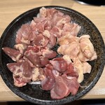 Torihoruteruya - 霧島鶏カルビ　ボンジリ　ハツ　砂肝