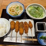 出汁と小鉢の和食 なのに - 