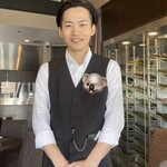 Ristorante PREGO - お疲れ男子。団体さん担当してる合間に来てくれました。