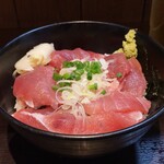 鮪市場 - まぐろとネギト　2色丼