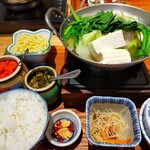 Hakatanotaishuuriyourikisuimaru - もつ鍋定食