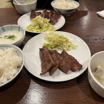 牛たん料理 閣 - 