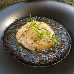 ダイニング・ウイズ・ワイン　そむりえ亭 - 【H25.12.31】オマール海老の海に浮かんだ帆立て貝。