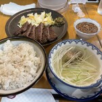 味の牛たん 喜助 - 特切り厚焼定食