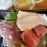 Anime Eiga Sakabaheso - カツオ、マグロ、鯛？