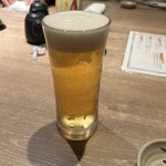 魚真 - 生ビール(サッポロ黒ラベル)