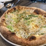 GARDEN HOUSE KAMAKURA - 【PIZZA】湘南釜揚げしらす/九条葱/焦がしバター