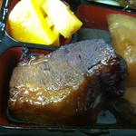 上海菜 - 日替わりランチ￥700　豚の角煮　拡大