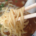 八方 - 2014.2.28(金)12時30分  中華そば650円 ストレート麺と豚骨と少し酸味感じる濃口醤油スープが印象的。