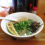 麺屋 菜々兵衛 - トロトロ豚バラ軟骨の塩ラーメン（750円）