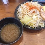 ラーメン 魁力屋 - 料理写真: