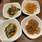 韓国家庭料理 名家 - 本日のおかず