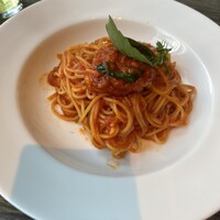 grigio la tavola - 
