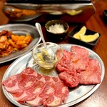 Rojiura Yakiniku Makkusu Za Horumon - 