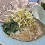 Ramen Syopu Tubaki - ネギコテチャーシュー麺