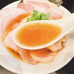 らぁ麺 飛鶏 - 地鶏そば 特上(スープリフト)