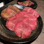 焼肉 朧 - 