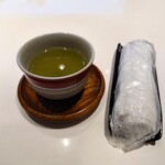 Ginza Tenichi - 最後は煎茶と新しいおしぼりが。