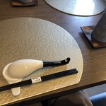 支那蕎麦 大丸 - テーブル