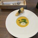 San Jeruman - カリフラワーの冷製スープと春野菜のスパニッシュオムレツ