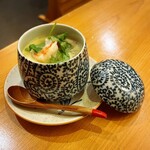 いざかや しん - 小田巻蒸しは大阪発祥の郷土料理で、うどんの入った『茶碗蒸し』です(o^^o)