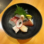 いざかや しん - 旬を彩る割鮮(お造り)盛り合わせです(o^^o)