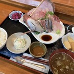 お食事処 ひでちゃん - おまかせ地魚刺身定食