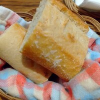 ビフトロ バイ ラ コクシネル - バゲット