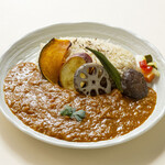 ケープルヴィル - グリル野菜のカレー［ヴィーガン］