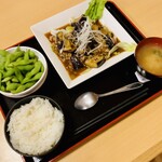 Tempounoyu - マーボーナス定食と枝豆
