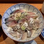 Kyou Sushi - はーふ&ハーフ丼(あじ、さば)