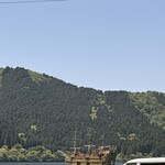 そば処みよし - お店の駐車場から。