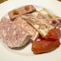 シャルキュ - 