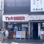 T’s★Diner - 外観、高槻にもインバウンドの波が