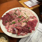 肉や 恵比寿 まる福 - 