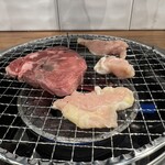 Yakiniku Jyu - 