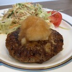ごはんのお店 えい美 - ポン酢は別瓶にて提供。『好きなだけかけて下さいね』との事でした。