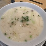 焼肉トラジ - コムタンスープ1000円