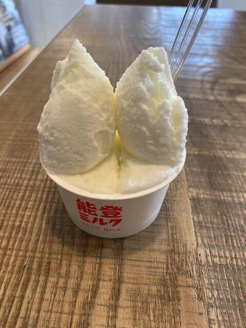 Closed]NOTO MILK Seseragi Tori Ten - Hokutetsu Kanazawa/Gelato