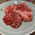 肉の一頭 - 