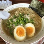 しぇからしか - ラーメン＋味玉