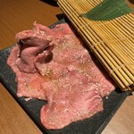 Yakiniku Horumon Sansuien - 