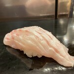 Shiogama Sushi Tetsu - 寒ビラのエンガワ