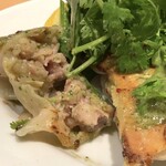 餃子といえば芭莉龍 - 具がたっぷり入って1個が大きめ♪