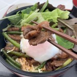 食事処 あじわい館 - あか牛すたみな丼。