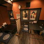 Yakitori Hiro - 古き良き日本を思い出す…趣きのある店内！