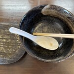 もつ煮と煮干しそば（中華そば）真也食堂 - 