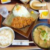 Yawaraka Tonkatsu Katsushou - ロースカツ定食(中)　¥1,485　みそ汁→豚汁変更　+¥110