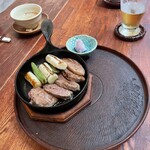 そばきり 日曜庵 - 鴨の鉄板焼き