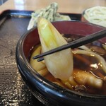 親孝行うどん - ザクザクに切られた長ネギが甘くて美味しい♬